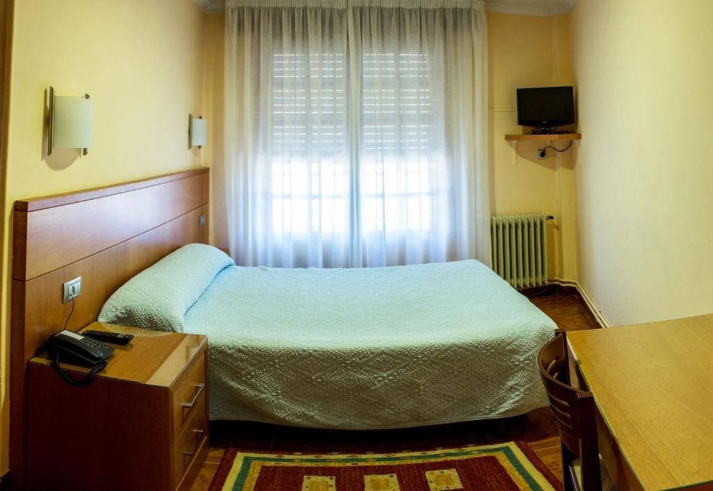 Hotel Mabu Ourense Quarto foto